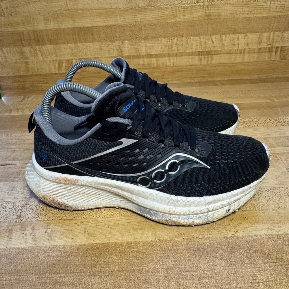 Saucony Ride 17 Womens Running Shoes Black White S10924-100 Size 7.5‎